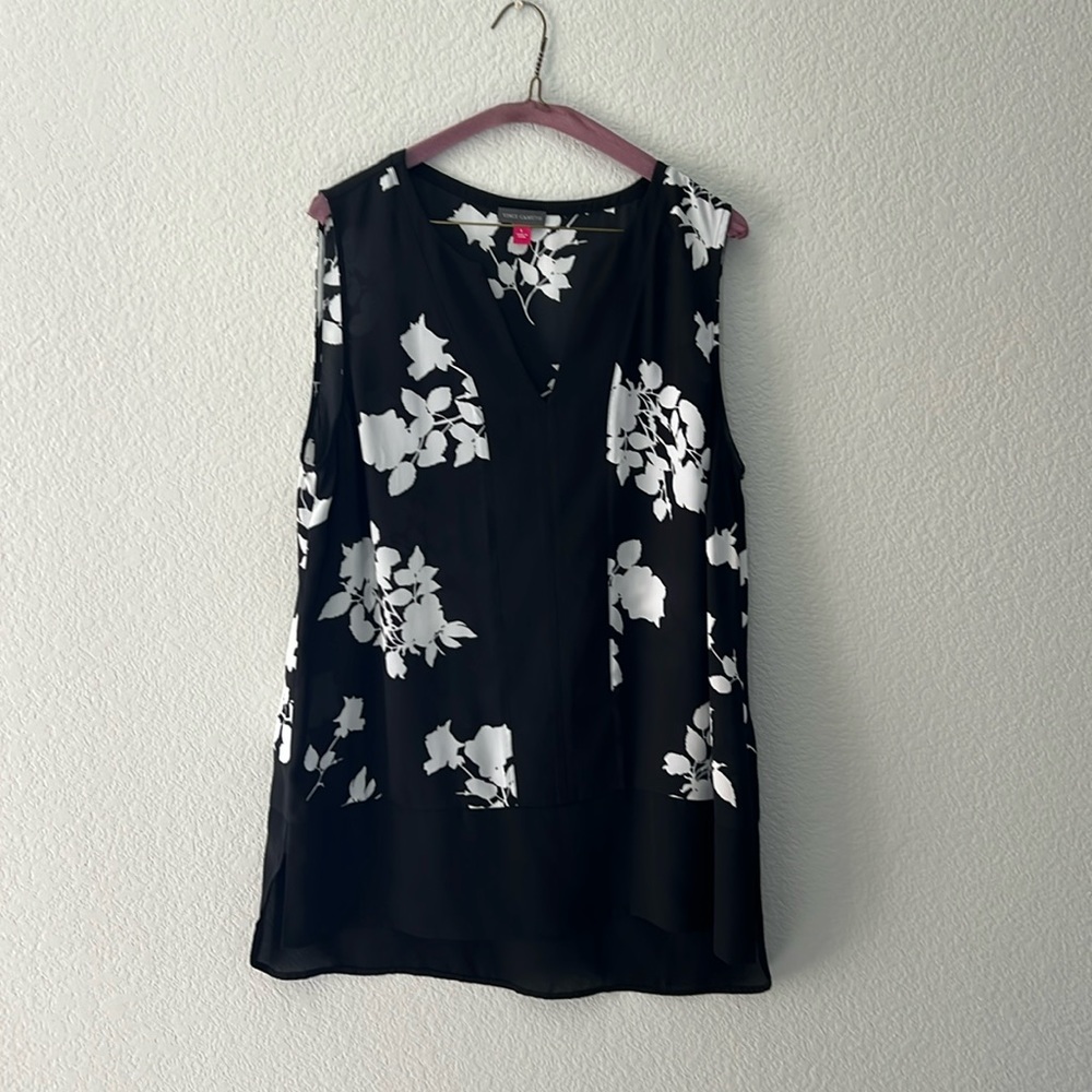 Women's top - Vince Camuto